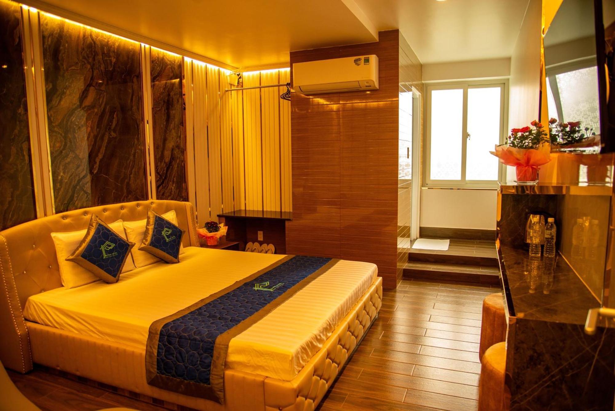 Phuc Hotel Cao Lãnh Buitenkant foto
