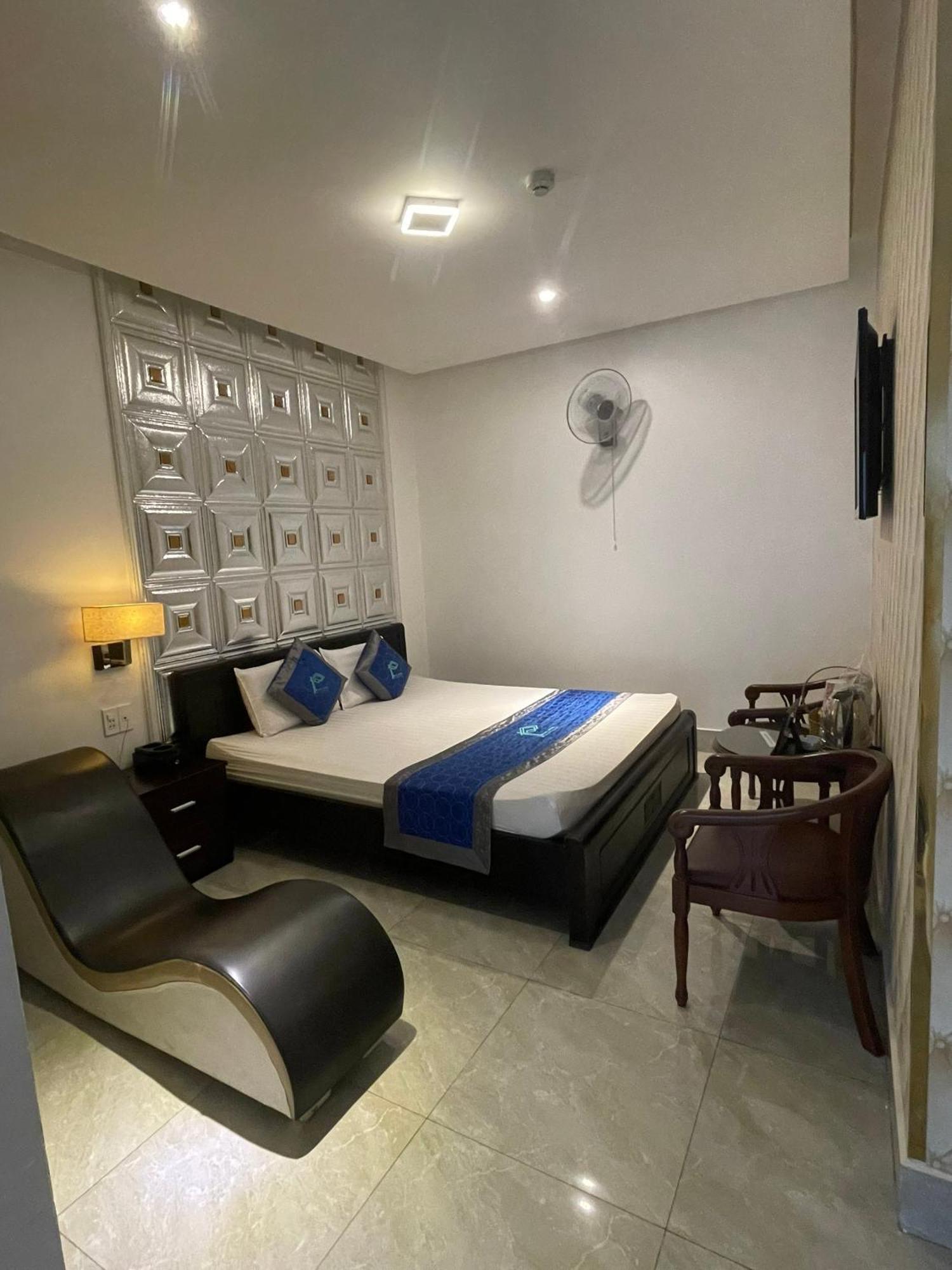 Phuc Hotel Cao Lãnh Buitenkant foto