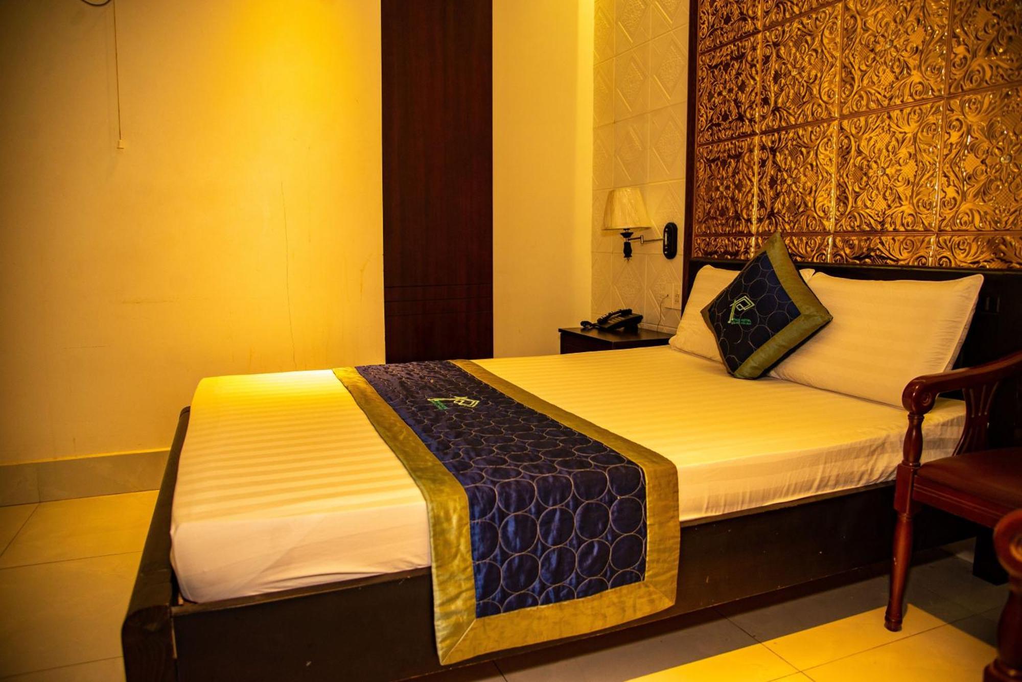 Phuc Hotel Cao Lãnh Buitenkant foto